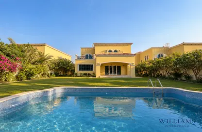 Villa - 4 Bedrooms - 4 Bathrooms for sale in District 4 - Jumeirah Park - Dubai