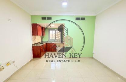 Apartment - Studio - 1 for rent in Fire Station Road - Muwaileh - Sharjah