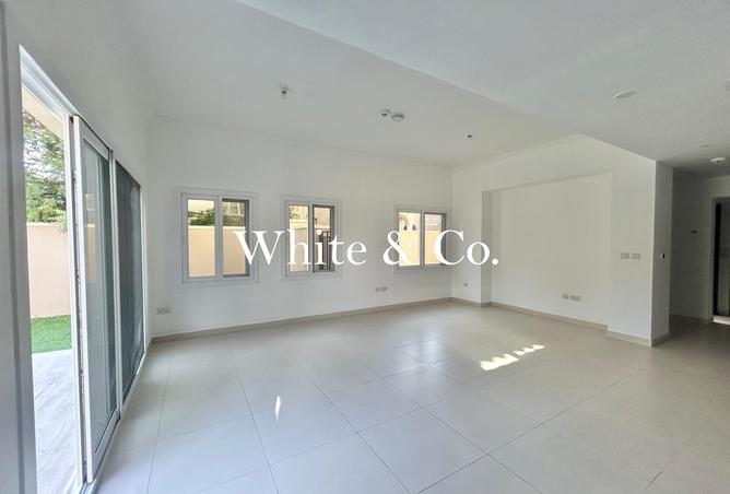 119479854 - Property Image 2