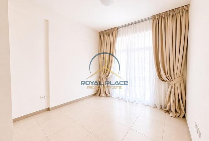 136994419 - Property Image 3