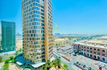 شقة - 3 غرف نوم - 4 حمامات للايجار في يونايتد سكوير - الخالدية - أبوظبي