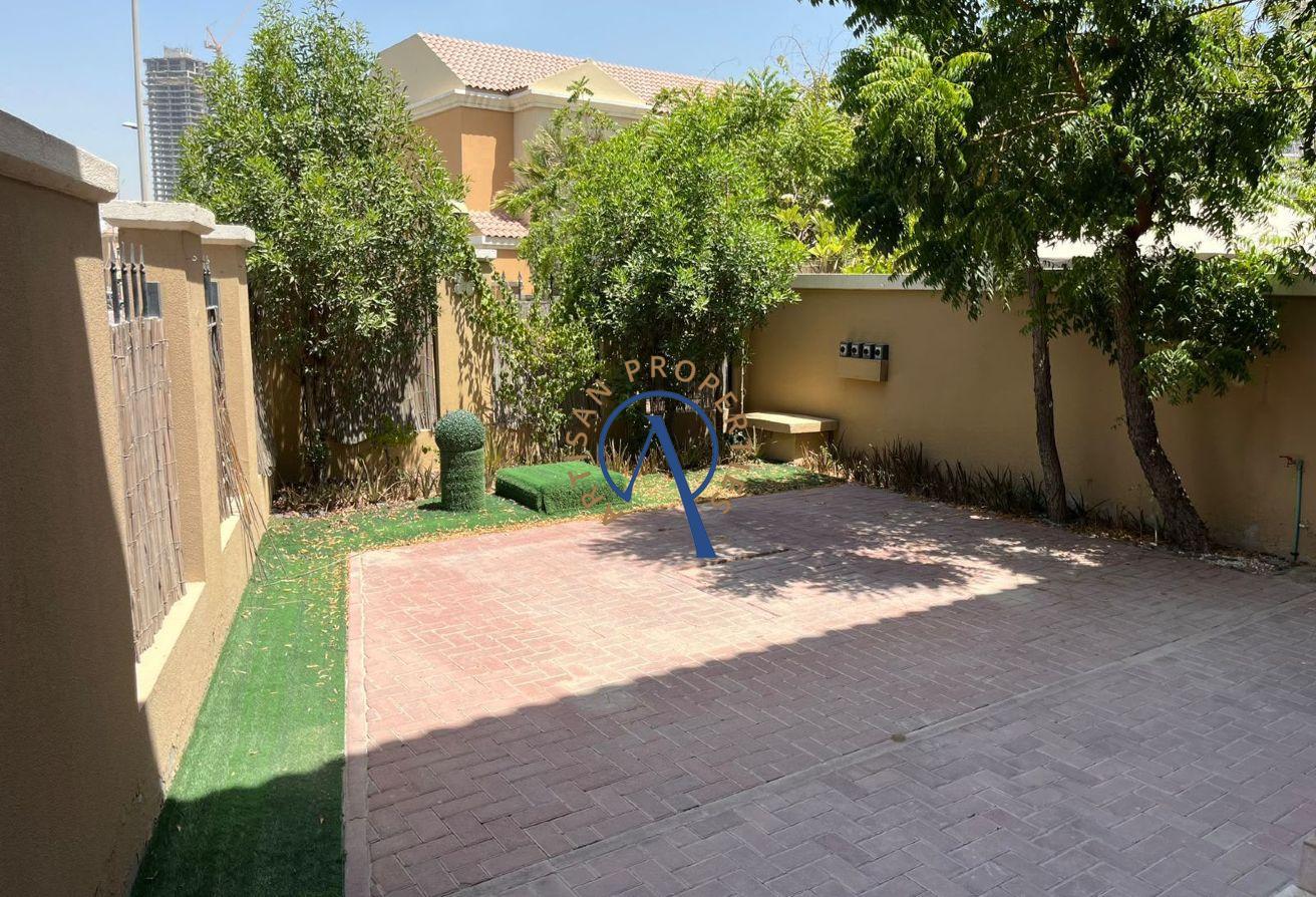 CORNER TOWNHOUSE | PRIVATE GARDEN | CALL NOW photo 29