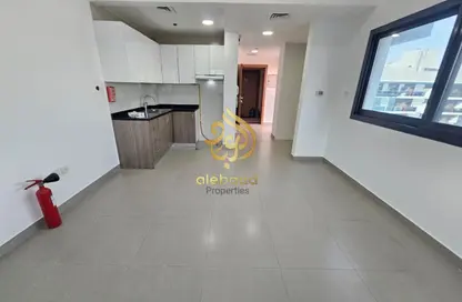 Apartment - Studio - 1 Bathroom for rent in Le Bistrot - International City Phase 2 - Al Warsan 4 - Al Warsan - Dubai