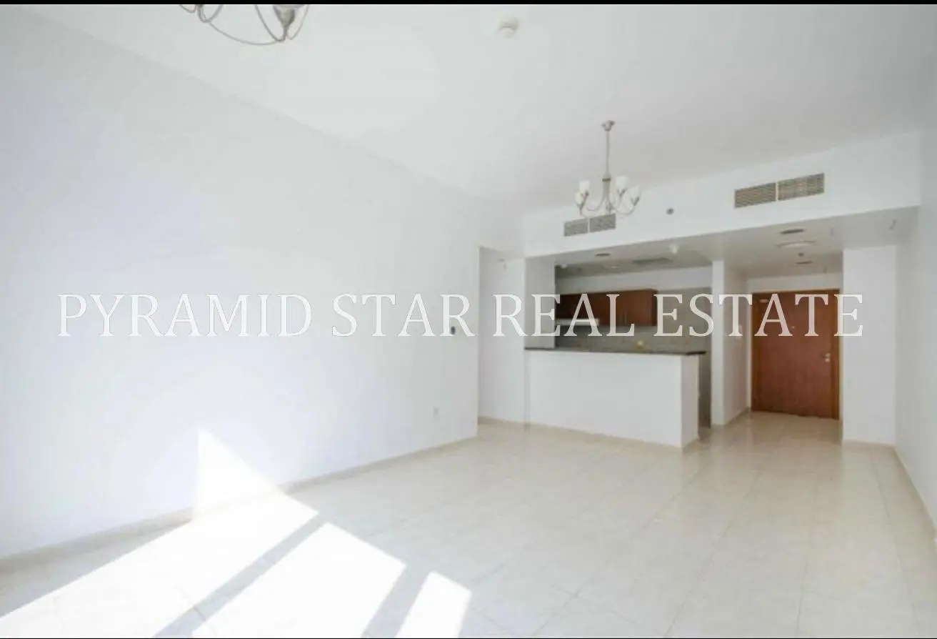 100823070 - Property Main Image
