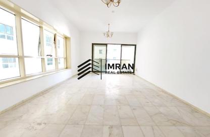 Apartment - 2 Bedrooms - 2 Bathrooms for rent in New Al Taawun Road - Al Taawun - Sharjah