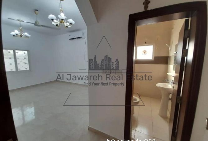 144637536 - Property Image 2