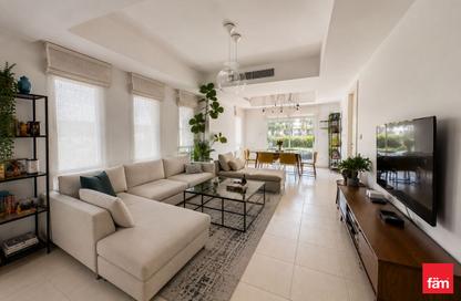 Villa - 3 Bedrooms - 3 Bathrooms for sale in Springs 5 - The Springs - Dubai