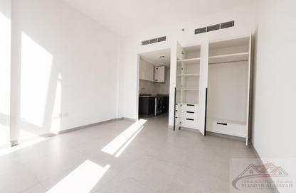Apartment - Studio - 1 Bathroom for rent in The Solo - Aljada - Sharjah Apartment - Studio - 1 Bathroom for rent in The Solo - Aljada - Sharjah