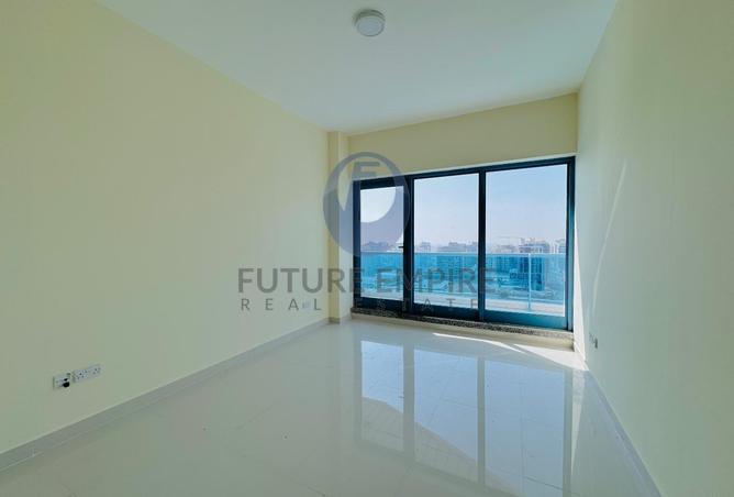 73161975 - Property Image 3