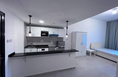Apartment - Studio - 1 Bathroom for rent in Al Nahyan Camp - Abu Dhabi Apartment - Studio - 1 Bathroom for rent in Al Nahyan Camp - Abu Dhabi