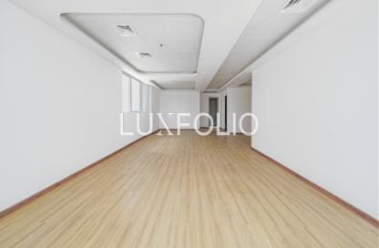Office Space - Studio for rent in The Exchange - Business Bay - Dubai