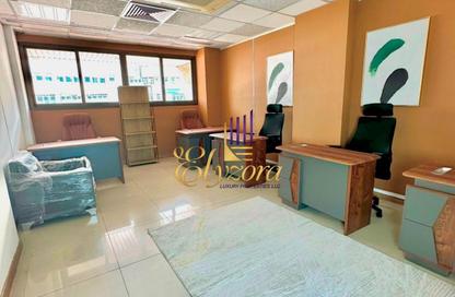 Office Space - Studio - 4 for rent in Al Kazim Building - Karama Park Area - Al Karama - Bur Dubai - Dubai
