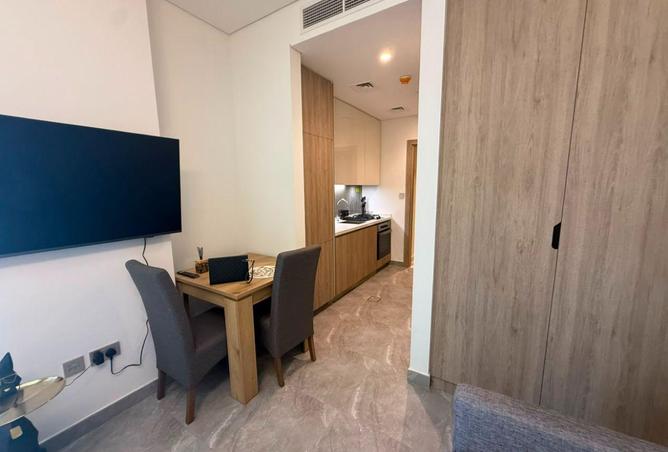 104250810 - Property Image 3