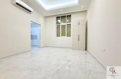 Apartment - Studio - 1 for rent in Mohamed Bin Zayed Centre - Mohamed Bin Zayed City - Abu Dhabi Apartment - Studio - 1 for rent in Mohamed Bin Zayed Centre - Mohamed Bin Zayed City - Abu Dhabi