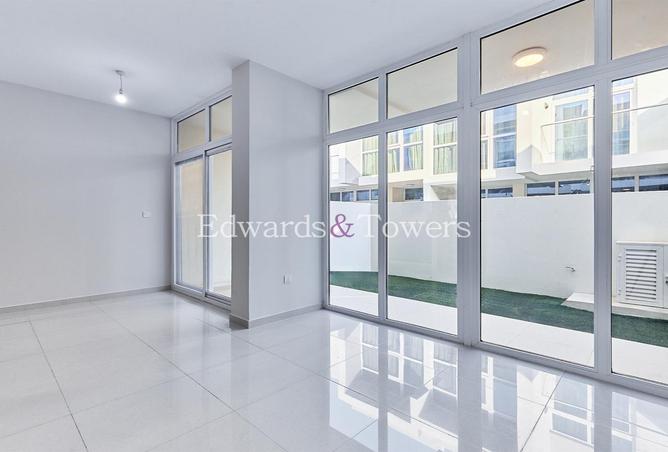 98251727 - Property Image 2