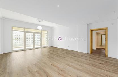 Apartment - 1 - 2 for rent in Al Habool - Shoreline Apartments - Palm Jumeirah - Dubai
