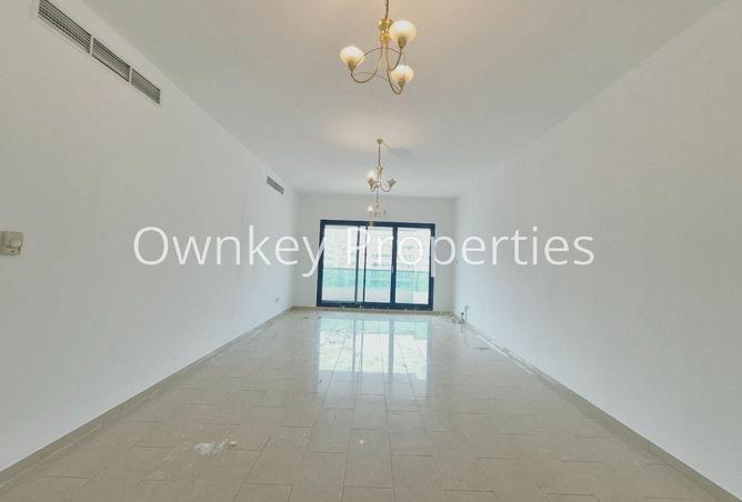 72311436 - Property Image 2