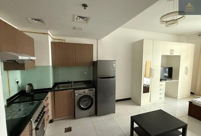 77384509 - Property Image 2