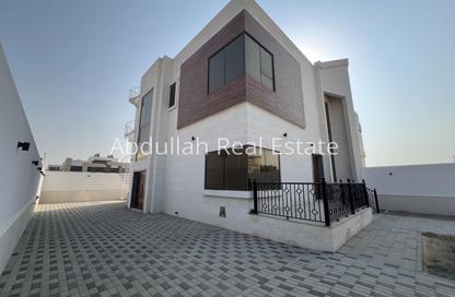 Villa - 4 - 5 for rent in Al Hooshi Villas - Hoshi - Al Badie - Sharjah Villa - 4 - 5 for rent in Al Hooshi Villas - Hoshi - Al Badie - Sharjah