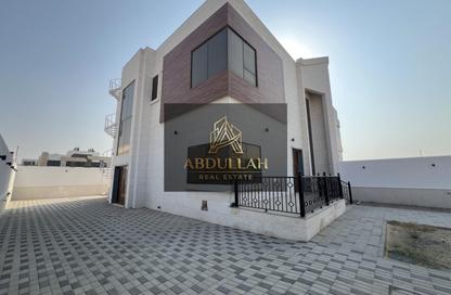Villa - 4 - 5 for rent in Al Hooshi Villas - Hoshi - Al Badie - Sharjah Villa - 4 - 5 for rent in Al Hooshi Villas - Hoshi - Al Badie - Sharjah