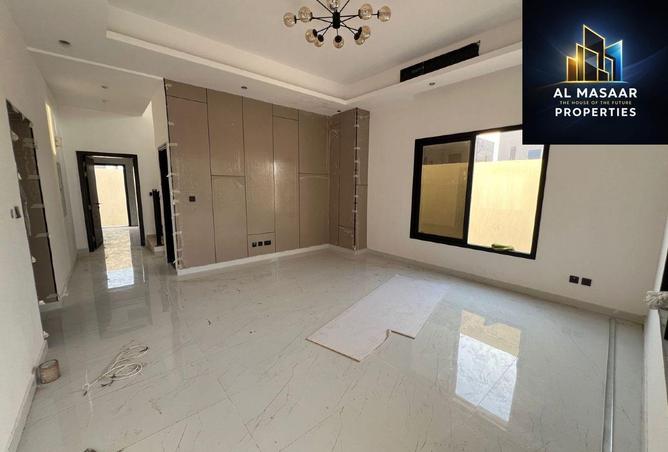 56953076 - Property Image 3