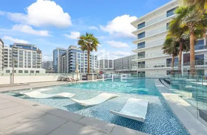 شقة - 2 غرف نوم - 2 حمامات للايجار في برايم جاردنز - ارجان - دبي