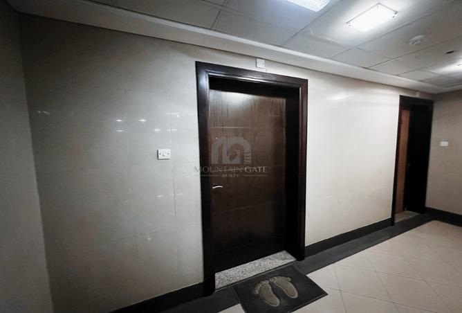 The largest studio | Open view | Near Dubai exit