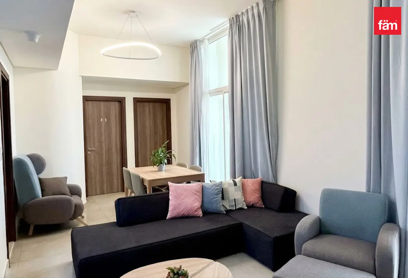 165588890 - Property Main Image