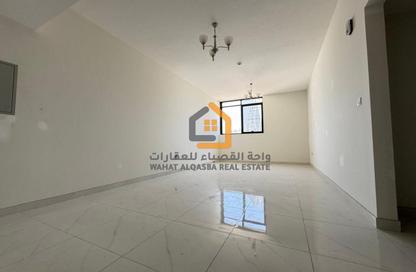 Apartment - 2 Bedrooms - 3 Bathrooms for rent in Al Mamzar Tower - Al Mamzar - Sharjah - Sharjah