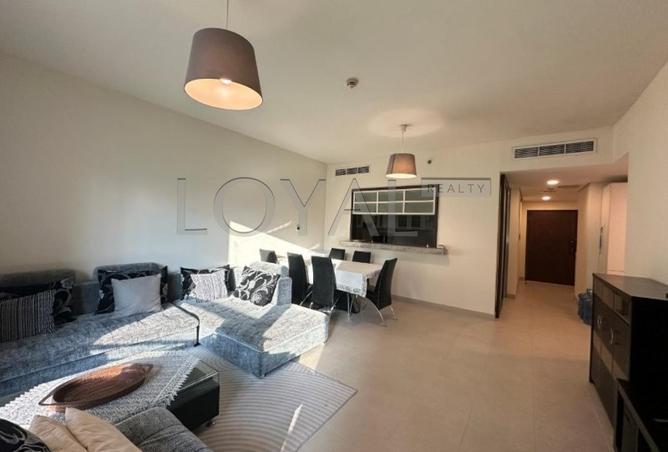 77377218 - Property Image 3