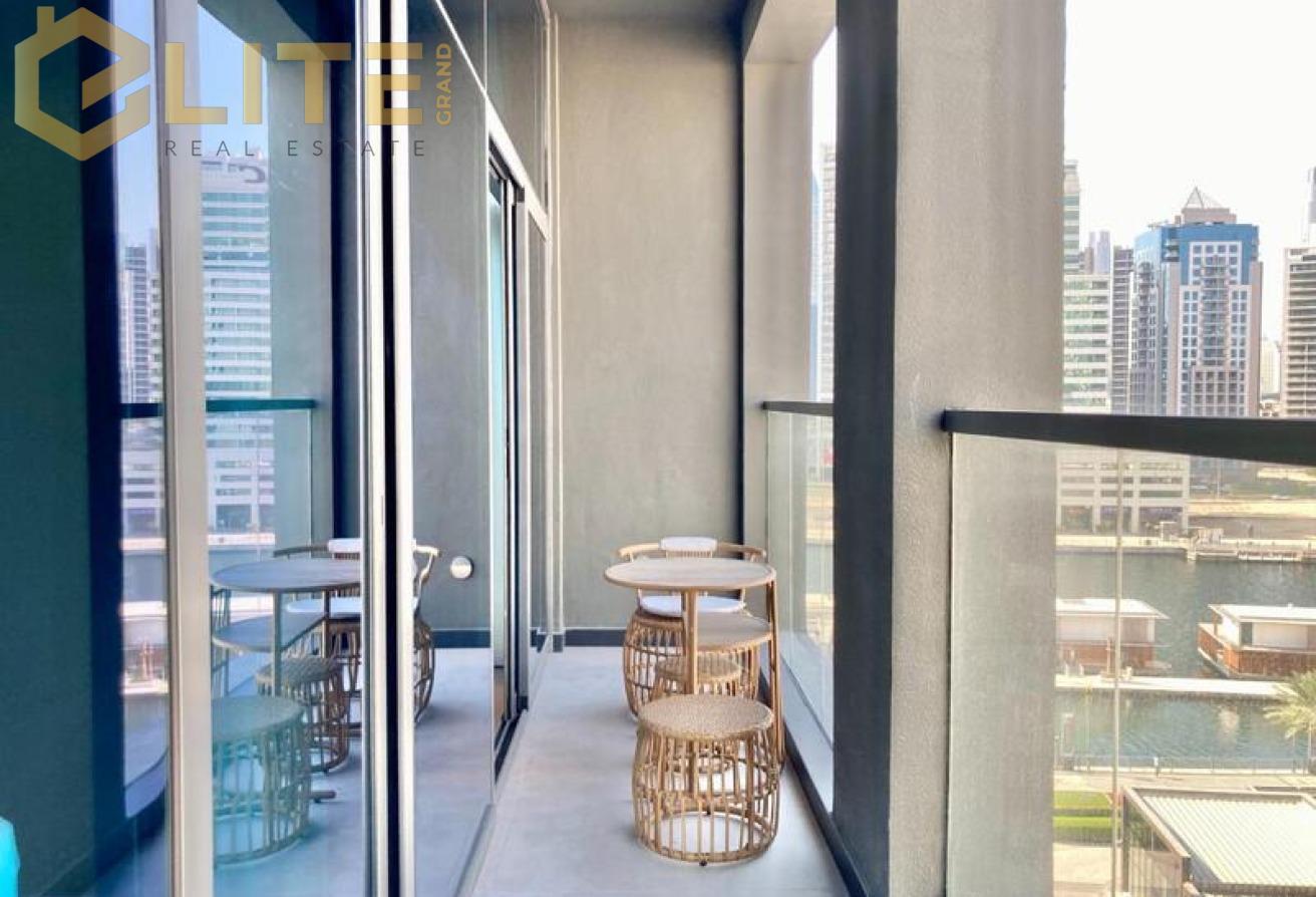 LUXURIOUS LIVING | CANAL & BURJ KHALIFA VIEW photo 22