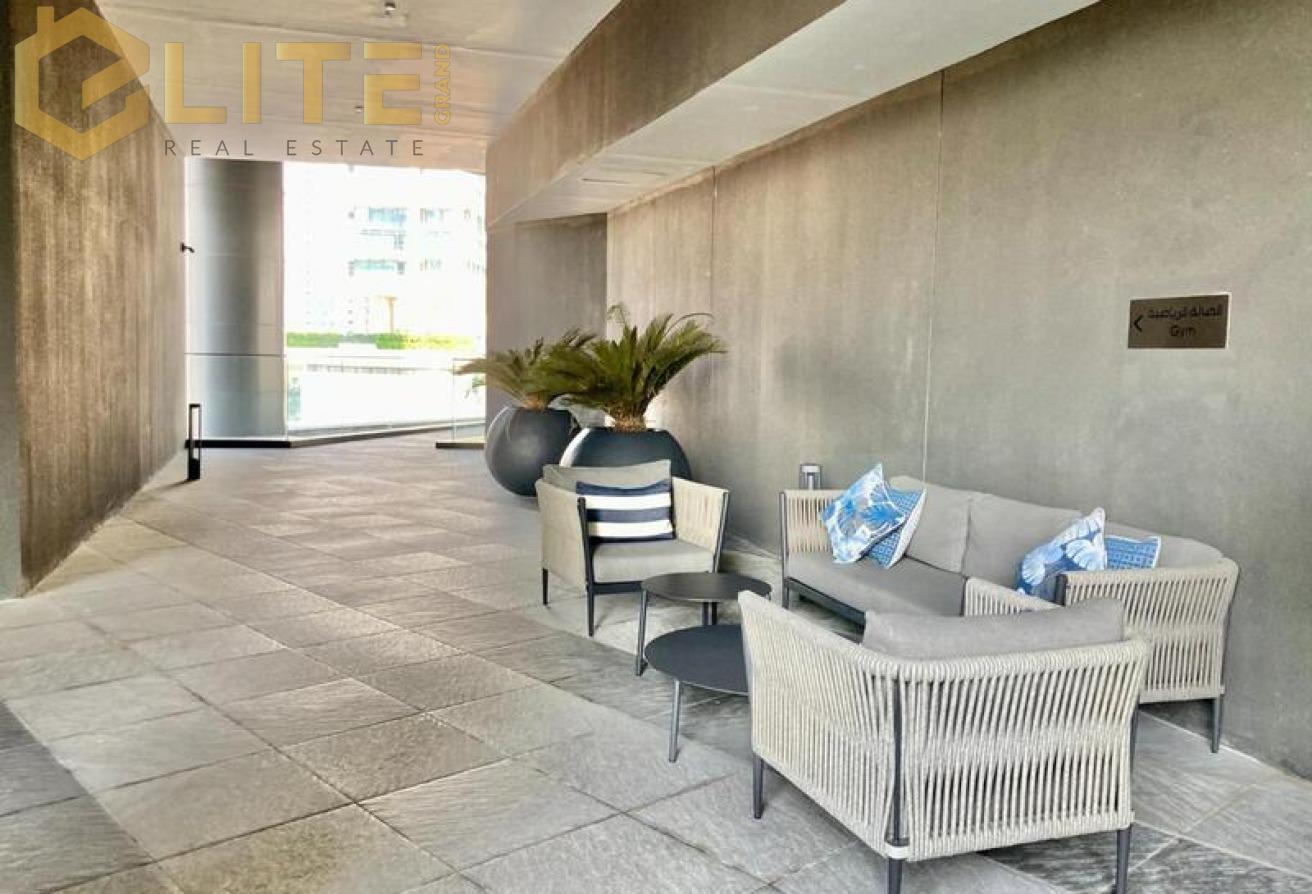 LUXURIOUS LIVING | CANAL & BURJ KHALIFA VIEW photo 24