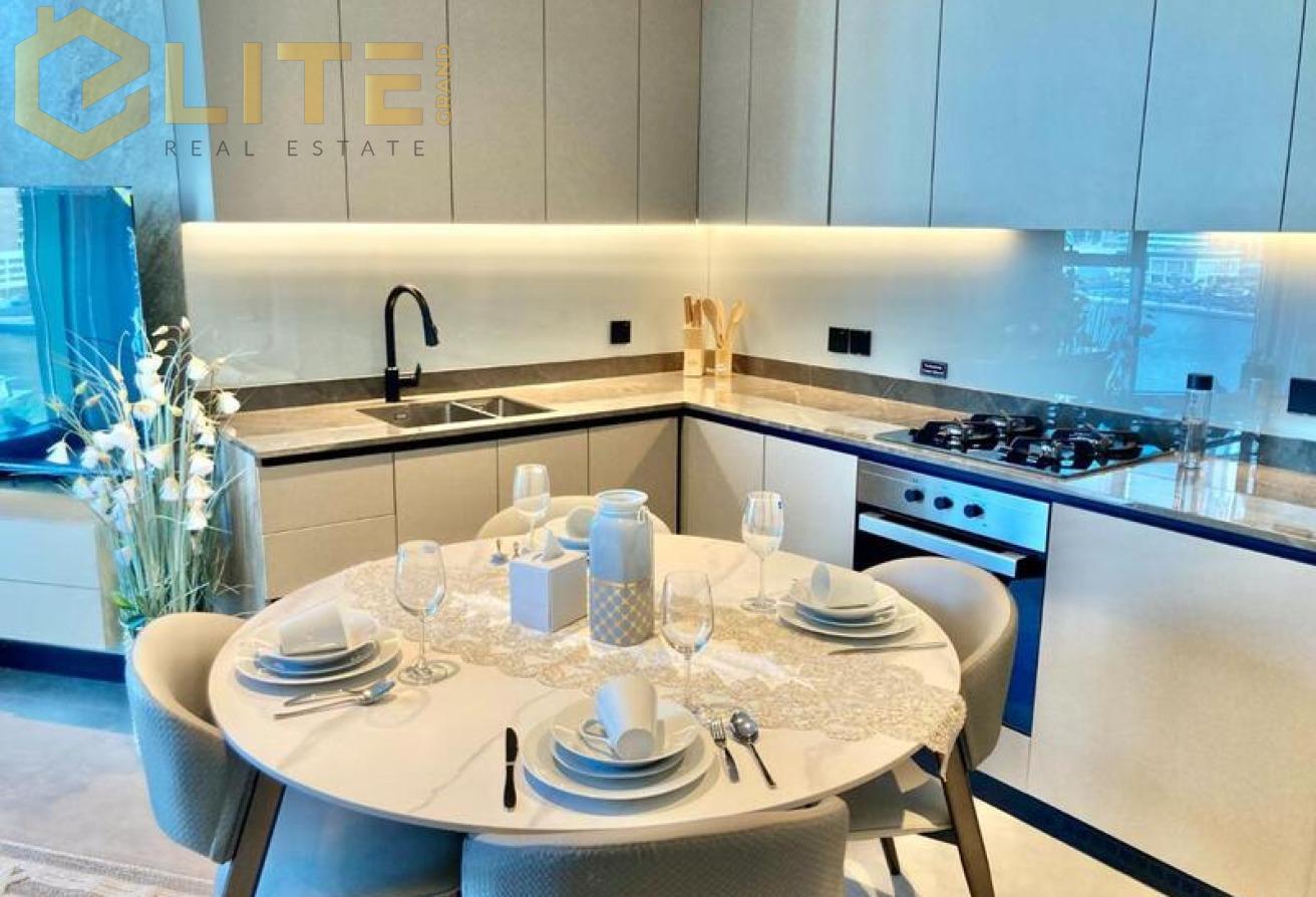 LUXURIOUS LIVING | CANAL & BURJ KHALIFA VIEW photo 14