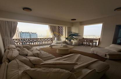 Apartment - 2 Bedrooms - 3 Bathrooms for rent in Marina Residences 2 - Marina Residences - Palm Jumeirah - Dubai