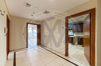 Apartment - 4 Bedrooms - 4 Bathrooms for rent in Al Nahyan - Abu Dhabi