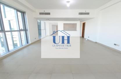 Apartment - 3 Bedrooms - 4 Bathrooms for rent in Danet Abu Dhabi - Abu Dhabi