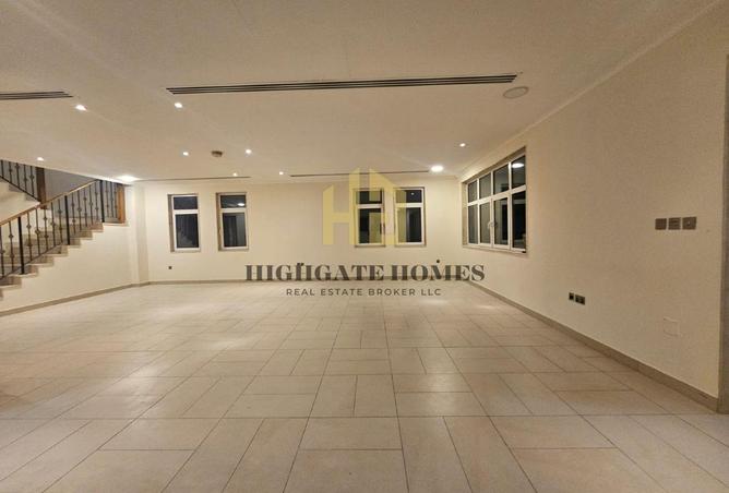 136571325 - Property Image 3