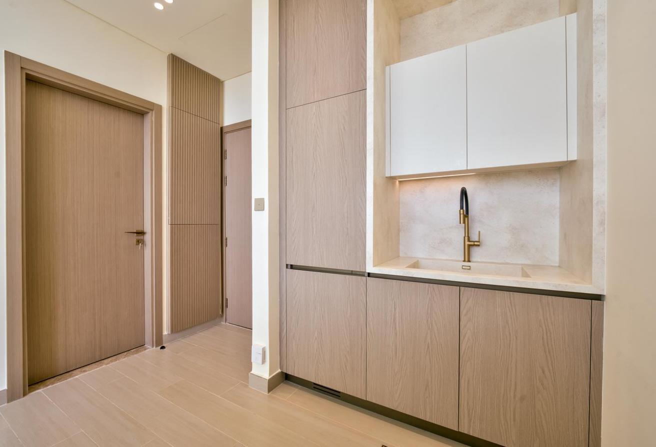 Brand New | Private Pool | High Floor Apartment photo 8
