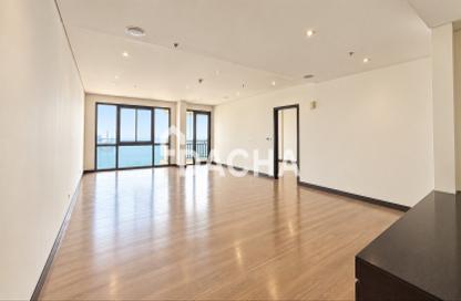 Apartment - 1 - 2 for rent in Royal Amwaj Residences North - Royal Amwaj Residences - The Crescent - Palm Jumeirah - Dubai