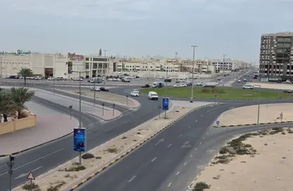 شقة - 2 غرف نوم - 3 حمامات للايجار في مجمع مويلح - تجارية مويلح - الشارقة