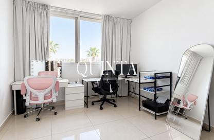 Townhouse - 3 - 3 for rent in Avencia - Damac Hills 2 - Dubai Townhouse - 3 - 3 for rent in Avencia - Damac Hills 2 - Dubai