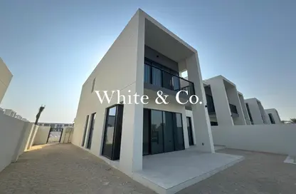 Townhouse - 4 Bedrooms - 4 Bathrooms for sale in Shams Townhouses - Town Square - Dubai