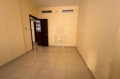 Apartment - 1 - 2 for rent in Tourist Club Area - Abu Dhabi