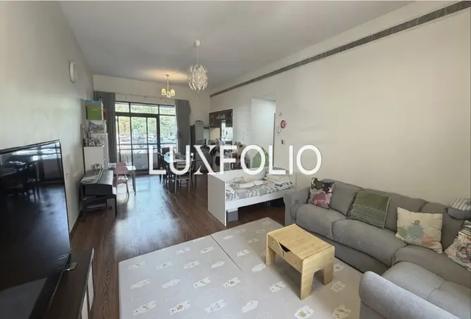 151914837 - Property Image 2