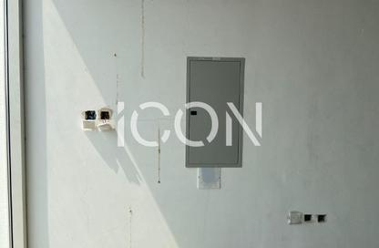 Office Space - Studio - 4 Bathrooms for rent in Nadd Al Hammar - Dubai