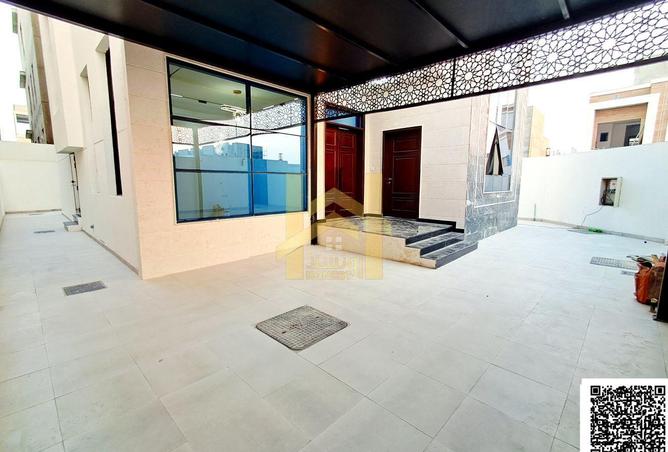 93135778 - Property Image 2