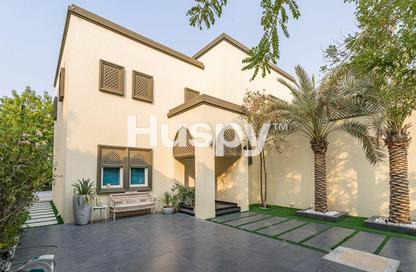 Villa - 4 - 3 for sale in District 8 - Jumeirah Park - Dubai