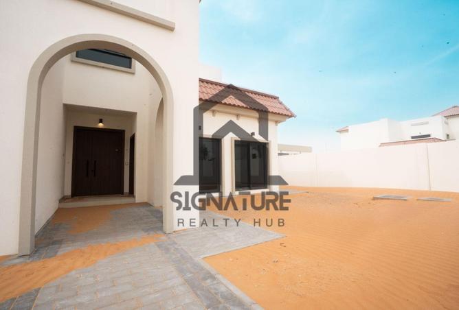 54003068 - Property Image 3