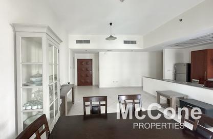 Apartment - 2 Bedrooms - 2 Bathrooms for rent in Cascades Tower - Dubai Marina - Dubai Apartment - 2 Bedrooms - 2 Bathrooms for rent in Cascades Tower - Dubai Marina - Dubai