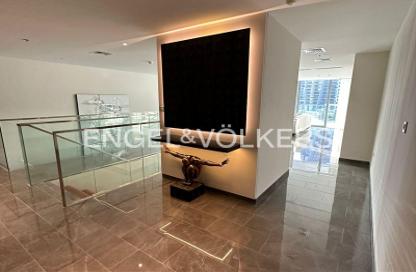 Apartment - 3 Bedrooms - 5 Bathrooms for sale in Stella Maris - Dubai Marina - Dubai
